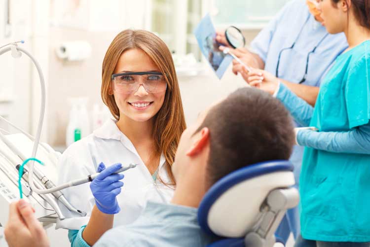 dentist-patient-medical_118046188 Dentist with Patient